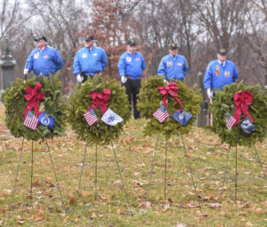 Wreaths Across America pays tribute to military veterans